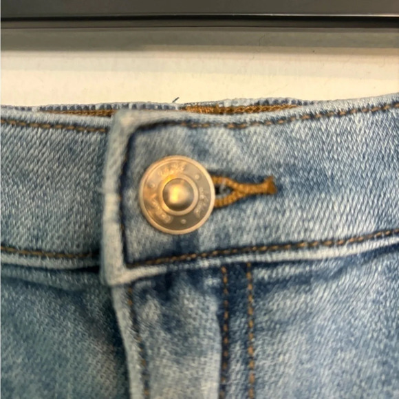 Aerie Women’s shorts size Small elastic waistband - Picture 4 of 5